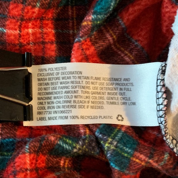 Christmas Holiday Season Pajama Nightgown Plaid Red & Green Festive Santa Winter - Picture 9 of 11